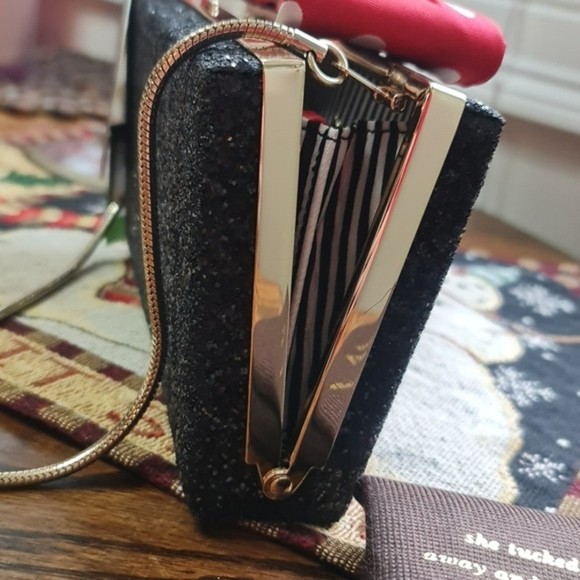 Authentic Minnie Mouse Kate Spade NY Crossbody Clutch NWTs - Picture 11 of 12